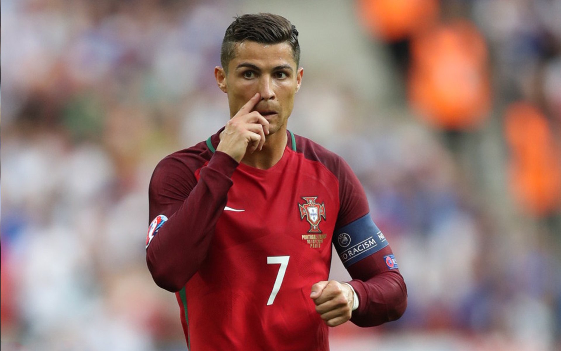 拜仁慕尼黑火力全开，晋级形势一片大好，拜仁慕尼黑吧!